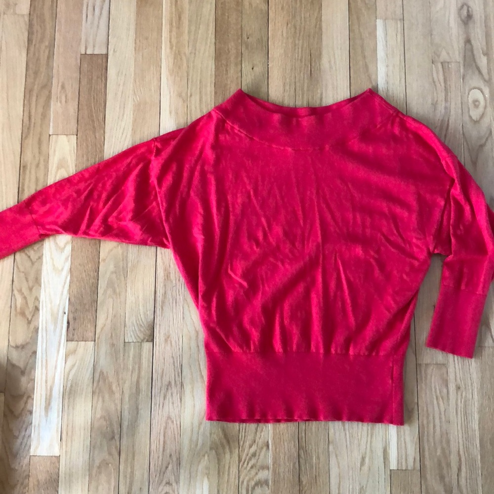 Off shoulders/drop shoulders shirt from Express